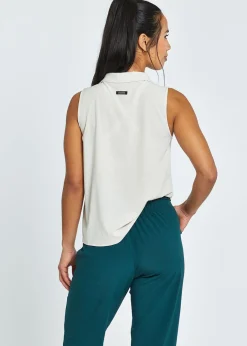 Oiselle Benjamina Button Sleeveless