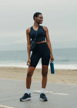Clearance Oiselle Essential Bird Long Shorts