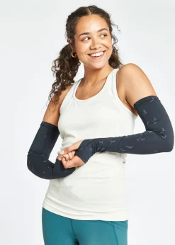 Clearance Oiselle Firecracker Reflective Armwarmers