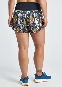 New Oiselle High Rise Roga Shorts