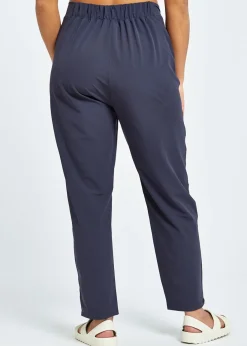 New Oiselle Lauren Feeling Bookish Pants