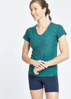 Best Oiselle Light Lux V-Neck Tee