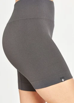 Hot Oiselle Long Ribbed Flyte Shorts