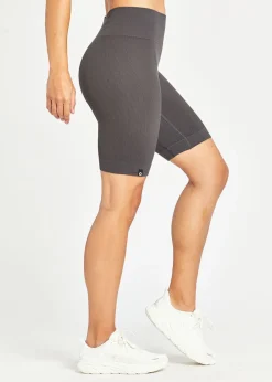 Clearance Oiselle Longer Ribbed Flyte Shorts