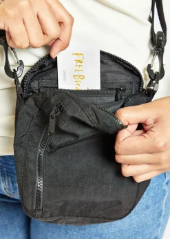 New Oiselle Sport Cross Body Bag