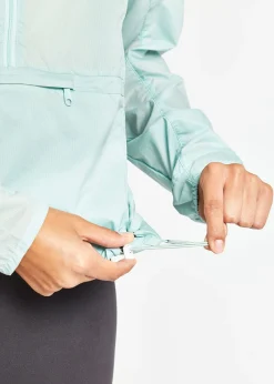 New Oiselle Reflective Vim Anorak