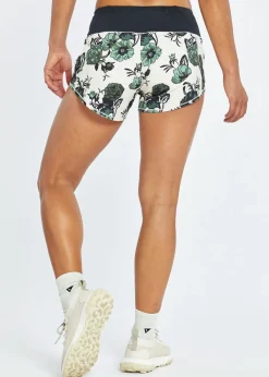 Discount Oiselle Roga Shorts