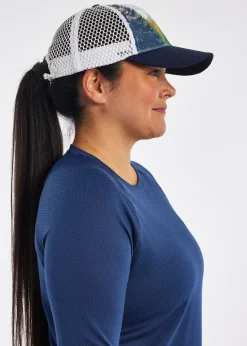 Discount Oiselle Runner Trucker